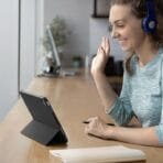 ESR REBOUND Soft-Back Trifold Case with Pencil Holder iPad 10(2022) - Image 4